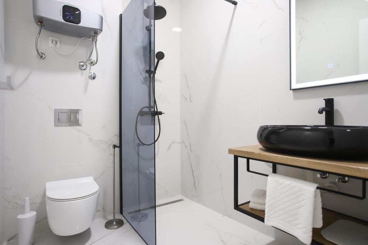 New&Luxury Apartment With An Outstanding View - Bombii Blue Dubrovnik Buitenkant foto